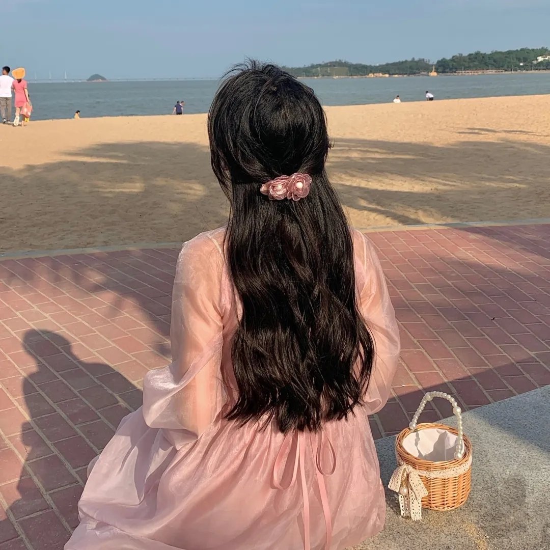 暗夜女巫
